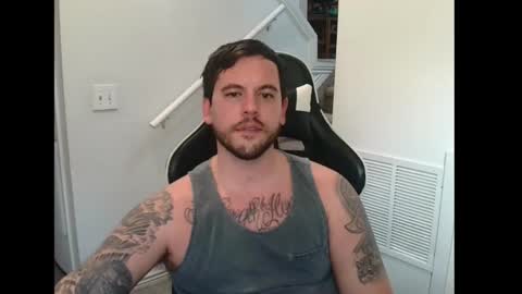 justintym69 online show from October 31, 7:28 pm