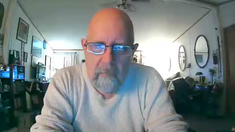 justlustagain online show from February 25, 2:01 am