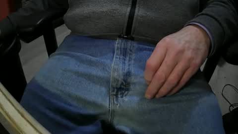 Justme39057 online show from November 10, 9:20 pm