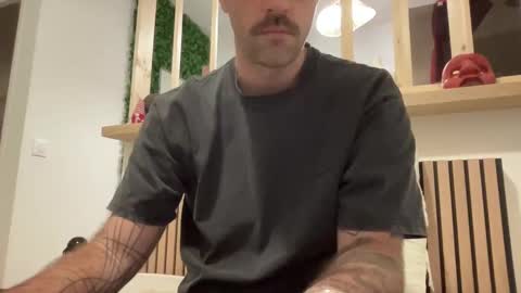 Snapshot of justmeandyou00 chatting on February 27, 5:47 pm justmeandyou00 online show from February 27, 5:47 pm