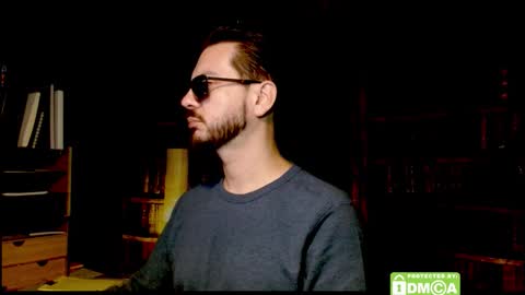 M. Dean online show from December 19, 1:02 am