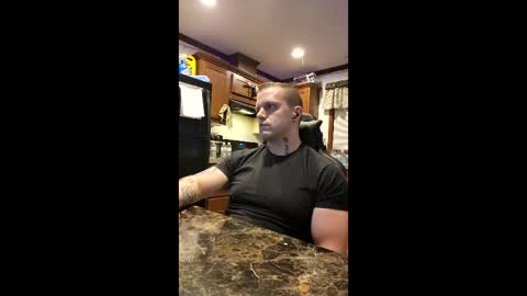 justus0624 online show from April 28, 2:27 am