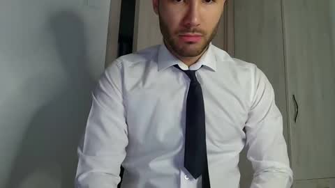 Snapshot of justynxxx1 chatting on March 2, 5:33 am Justin online show from March 2, 5:33 am