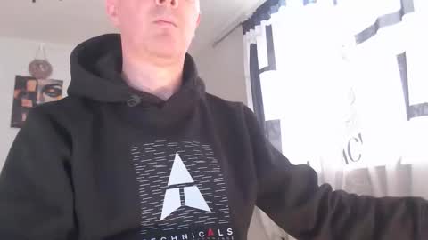 jutt_norris online show from March 24, 12:32 pm