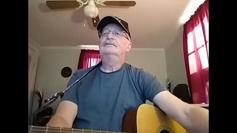 kabriggs136 online show from February 21, 9:32 pm