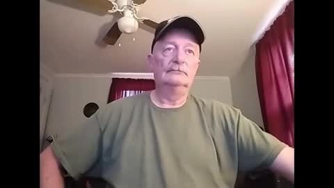 kabriggs136 online show from February 4, 10:45 pm