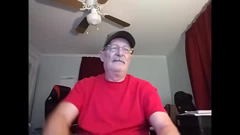 kabriggs136 online show from December 2, 10:54 pm