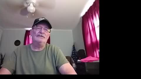 kabriggs136 online show from September 17, 9:27 pm