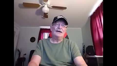 kabriggs137 online show from March 1, 10:31 pm