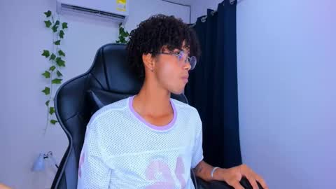 kael and deivid online show from January 3, 10:51 pm