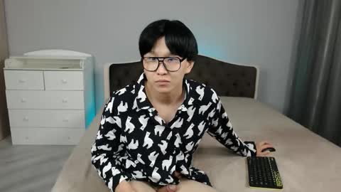 Kai Chicken online show from December 5, 8:32 am