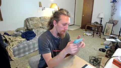 Kaiku77 online show from September 15, 10:00 pm