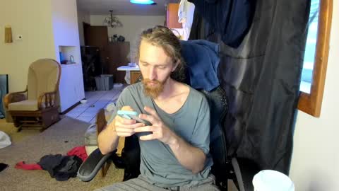 Kaiku77 online show from October 7, 7:07 pm