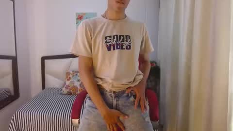 Snapshot of kain_noir_ chatting on October 28, 7:38 pm K A I N  online show from October 28, 7:38 pm