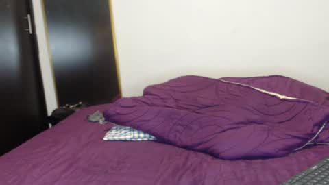 Snapshot of kale_19 chatting on January 17, 1:57 am Kale   online show from January 17, 1:57 am