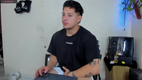 Snapshot of kaledd_musclee chatting on March 4, 8:27 pm Kaledd musclees room Master online show from March 4, 8:27 pm