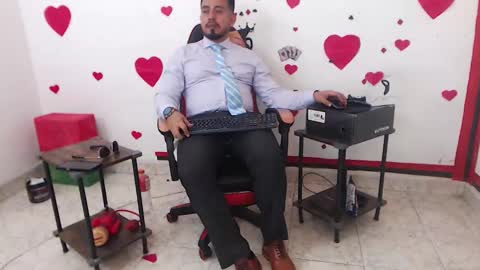 Kaleth online show from March 8, 2:04 am