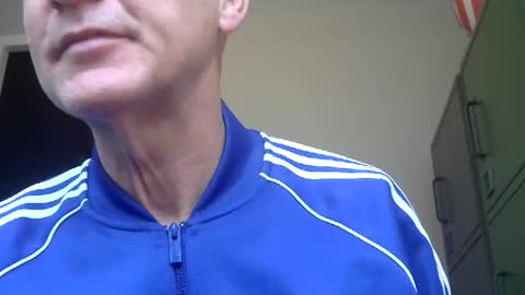 Robbie online show from November 29, 8:38 am