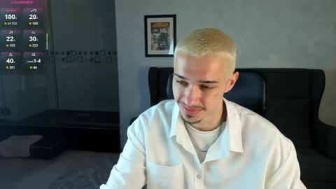 KaydenDrew online show from May 18, 4:18 am