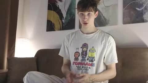 Mark online show from November 6, 9:07 pm