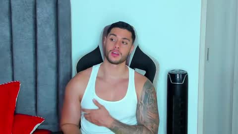 ken_mailik online show from February 1, 12:29 am