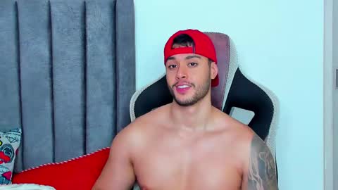 ken_mailik online show from February 11, 6:51 am