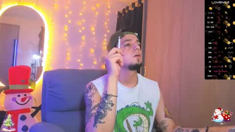 kendel_dimitri online show from December 12, 8:14 am