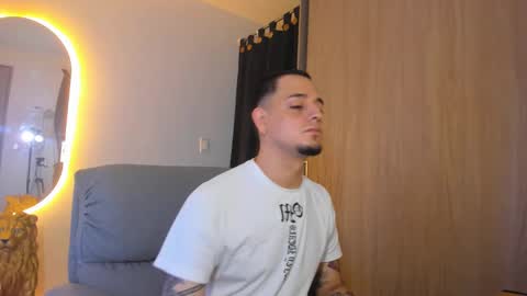 kendel_dimitri online show from January 29, 2:30 am