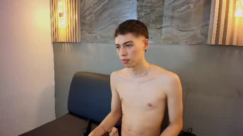 kenny_hank online show from June 10, 3:52 am