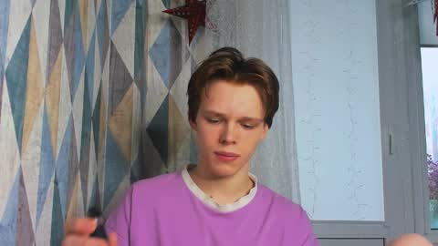 kenordi online show from March 31, 4:36 am