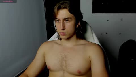 Snapshot of kent_rushell chatting on October 29, 1:08 am kent_rushell online show from October 29, 1:08 am