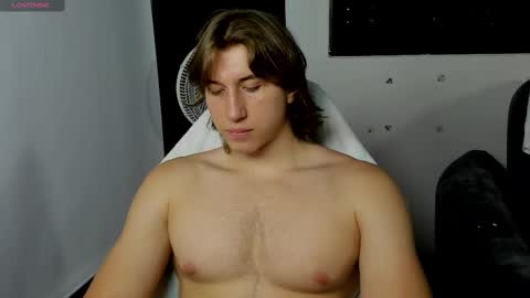 Snapshot of kent_rushell chatting on October 3, 11:21 pm kent_rushell online show from October 3, 11:21 pm