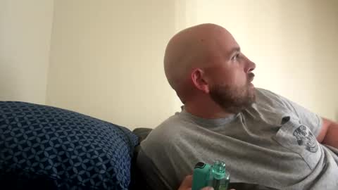 kepkon00 online show from October 5, 7:51 pm