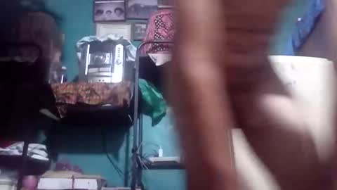 Snapshot of kevin_07279101 chatting on November 1, 5:33 am kevin_07279101 online show from November 1, 5:33 am