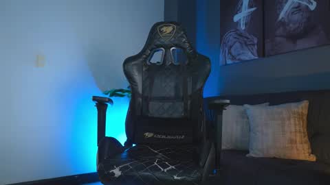 kevin montoya online show from November 22, 1:43 pm