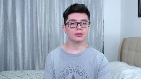 Kevin online show from October 1, 2:04 am