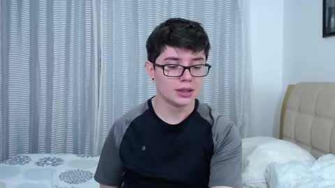 Kevin online show from October 18, 2:16 am