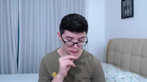 Kevin online show from October 4, 3:11 am