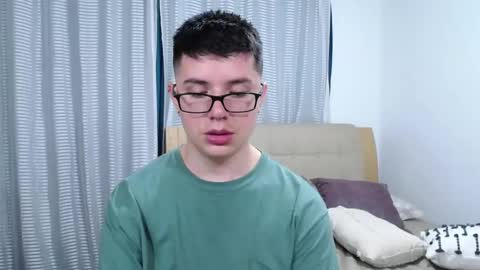 Kevin online show from May 21, 2:29 am