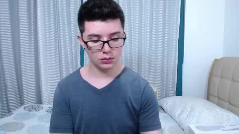 Kevin online show from January 29, 1:27 am