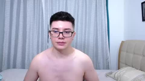 Kevin online show from February 8, 2:04 am