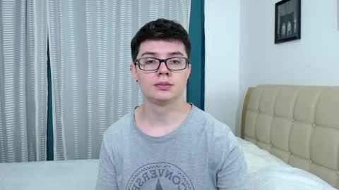 Kevin online show from October 9, 12:15 am