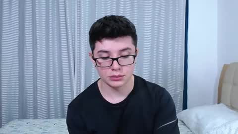 Kevin online show from October 2, 2:04 am