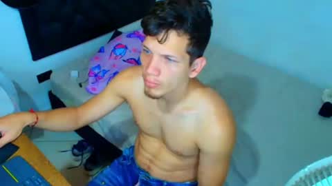 kevinkewma online show from July 8, 10:19 am