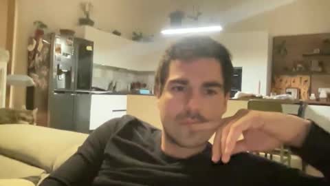 kevinpillobello online show from February 4, 4:24 pm