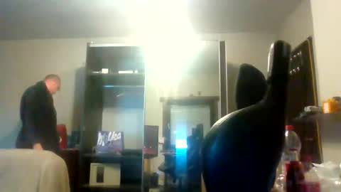kevintje031987 online show from May 3, 5:10 am