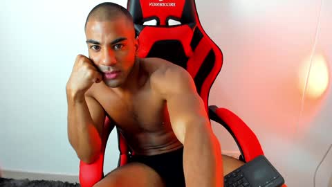 sebastian online show from December 9, 12:12 am