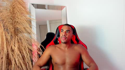 sebastian online show from January 28, 11:39 pm