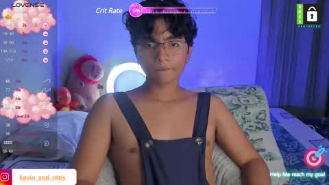 kevin and ottis online show from January 24, 11:45 pm