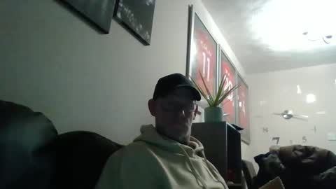kevlooking4sez online show from March 21, 9:19 pm